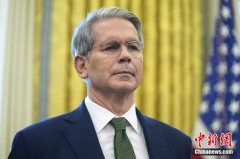 特朗普：美财长将访乌 乌克兰危机“必须也